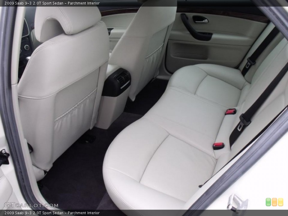 Parchment Interior Photo for the 2009 Saab 9-3 2.0T Sport Sedan #39966670
