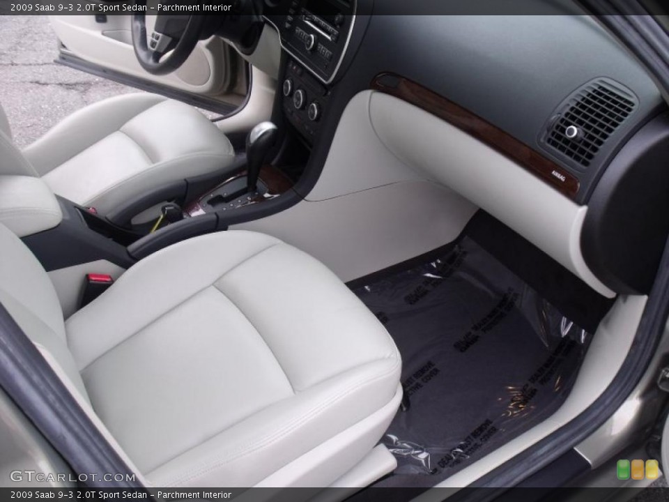 Parchment Interior Photo for the 2009 Saab 9-3 2.0T Sport Sedan #39967300