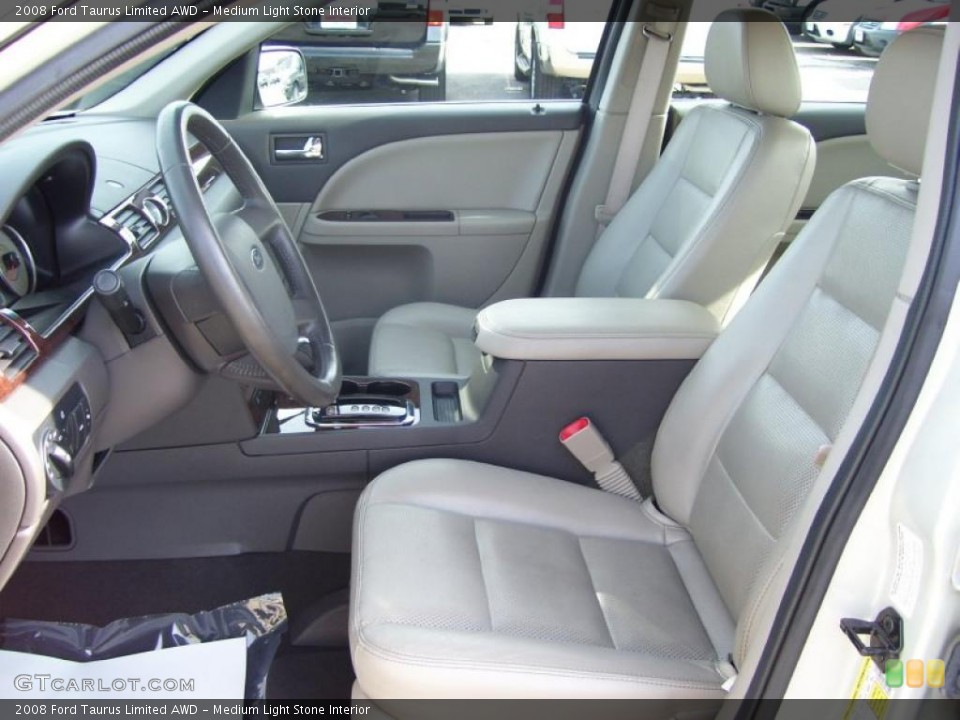 Medium Light Stone Interior Photo for the 2008 Ford Taurus Limited AWD #39967524