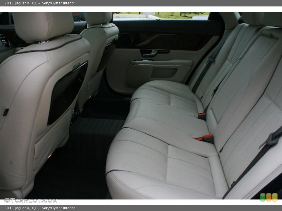 Ivory/Oyster Interior Photo for the 2011 Jaguar XJ XJL #39981088