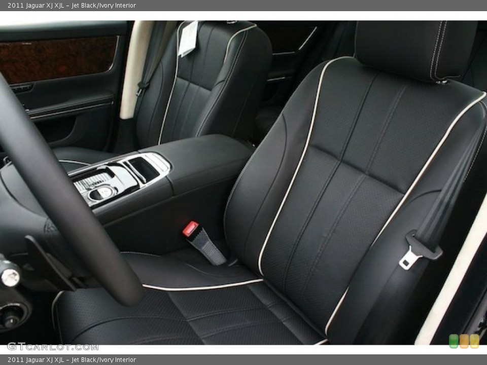 Jet Black/Ivory Interior Photo for the 2011 Jaguar XJ XJL #39981512