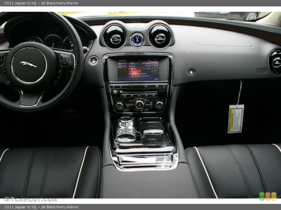 Jet Black/Ivory Interior Prime Interior for the 2011 Jaguar XJ XJL #39982040