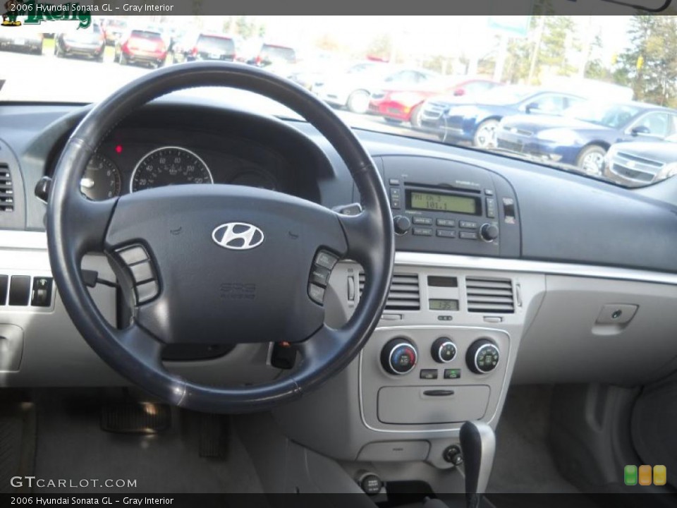 Gray Interior Dashboard for the 2006 Hyundai Sonata GL #39987744