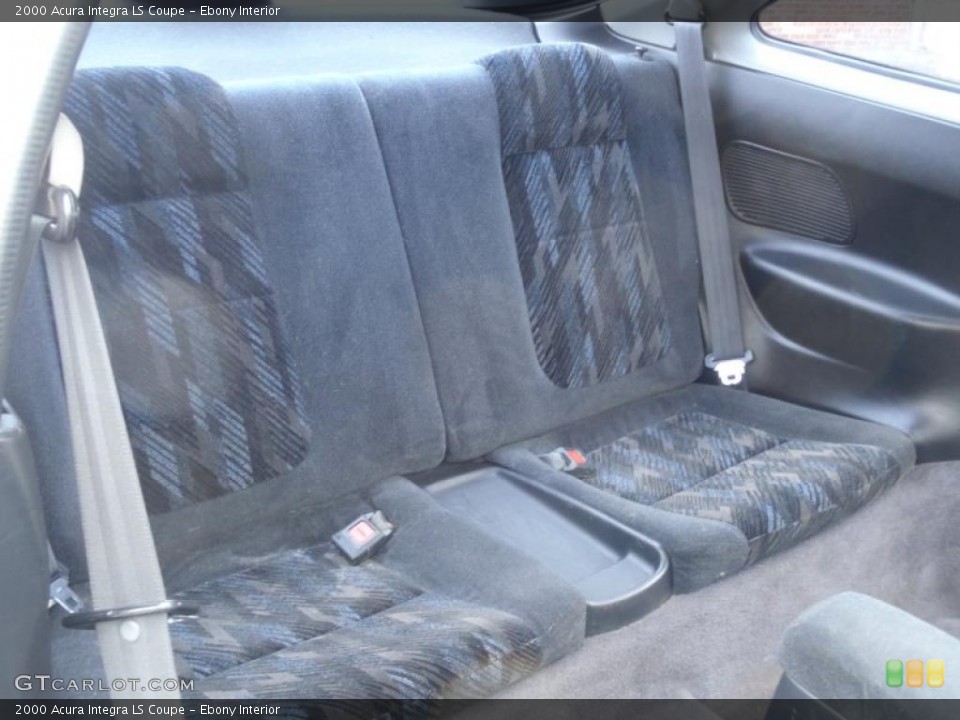 Ebony Interior Photo for the 2000 Acura Integra LS Coupe #39990844