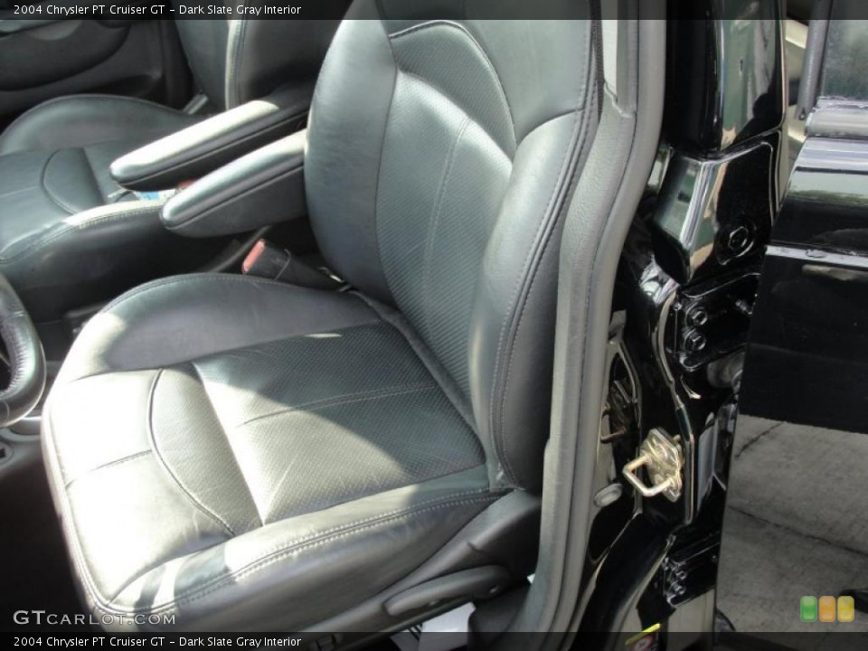 Dark Slate Gray Interior Photo for the 2004 Chrysler PT Cruiser GT #39992440