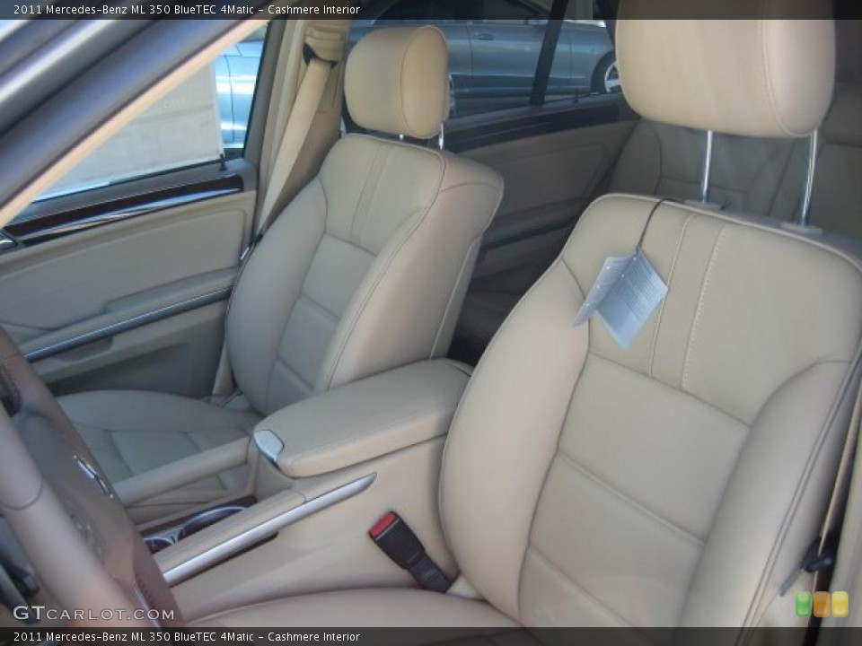 Cashmere Interior Photo for the 2011 Mercedes-Benz ML 350 BlueTEC 4Matic #39992672