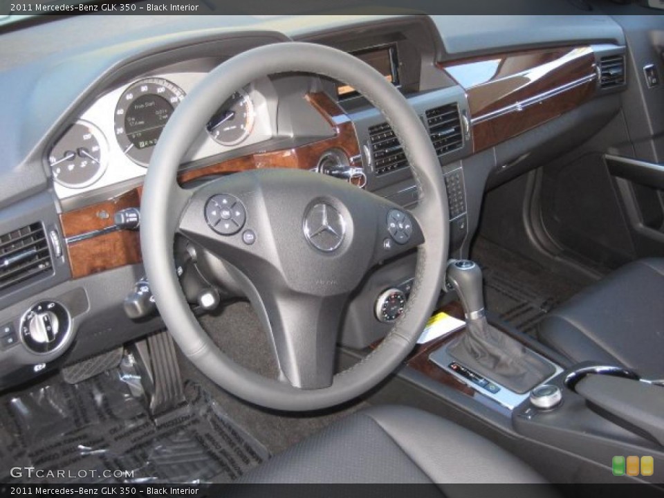 Black Interior Photo for the 2011 Mercedes-Benz GLK 350 #39992888