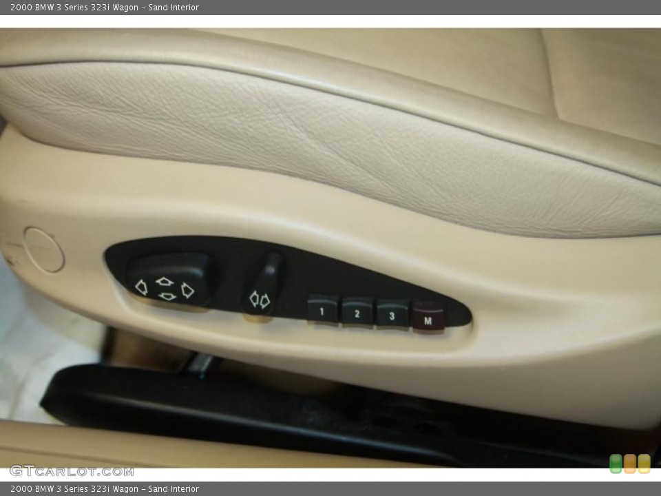 Sand Interior Controls for the 2000 BMW 3 Series 323i Wagon #39994768