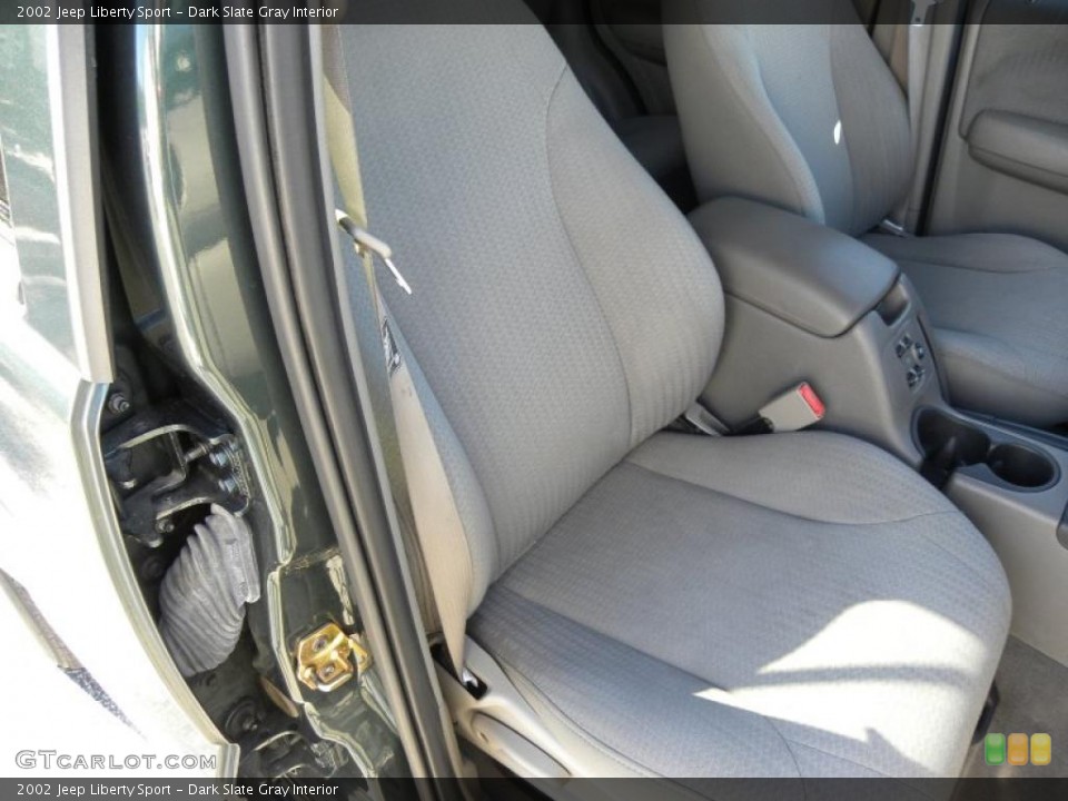 Dark Slate Gray Interior Photo for the 2002 Jeep Liberty Sport #39995392