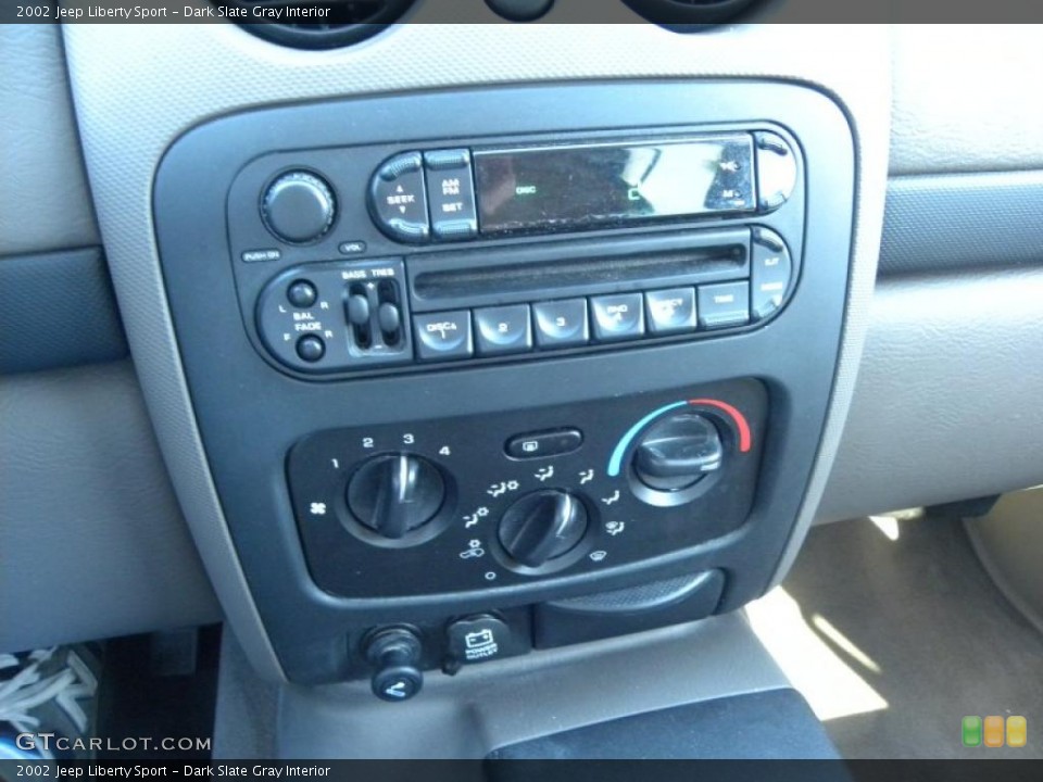 Dark Slate Gray Interior Controls for the 2002 Jeep Liberty Sport #39995612