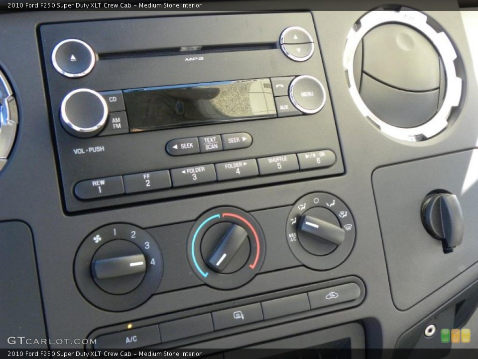 Medium Stone Interior Controls for the 2010 Ford F250 Super Duty XLT Crew Cab #39997924