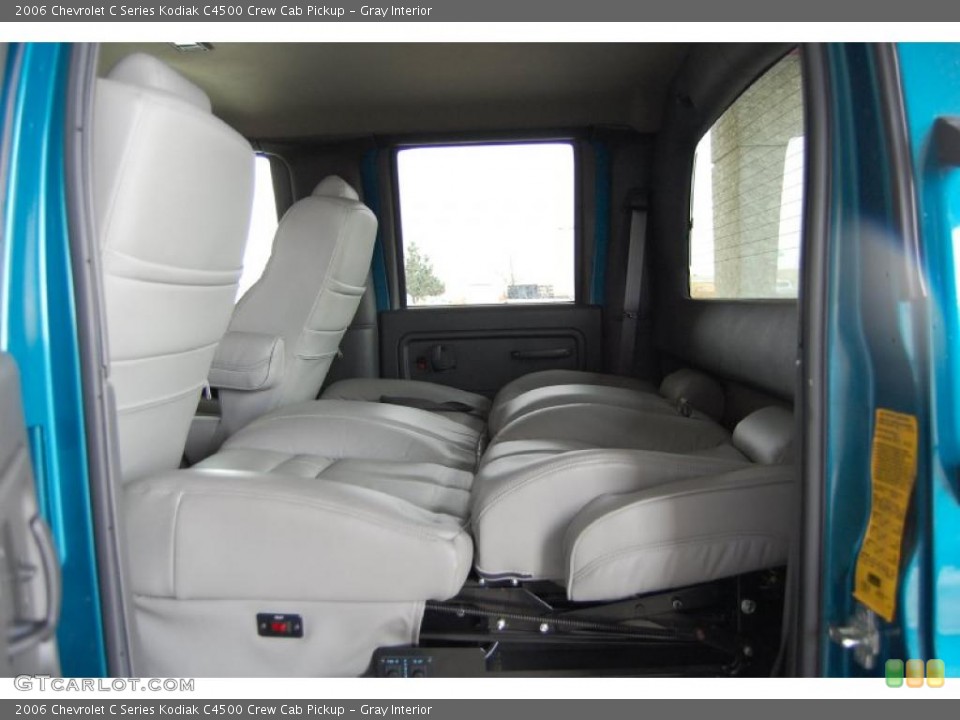 Gray Interior Photo for the 2006 Chevrolet C Series Kodiak C4500 Crew Cab Pickup #39999584