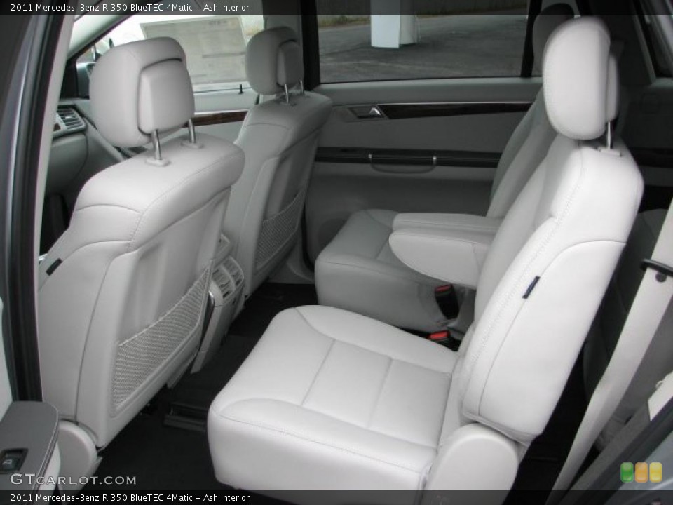 Ash Interior Photo for the 2011 Mercedes-Benz R 350 BlueTEC 4Matic #40000028