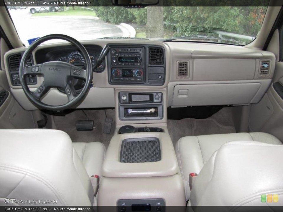 Neutral/Shale Interior Prime Interior for the 2005 GMC Yukon SLT 4x4 #40006994