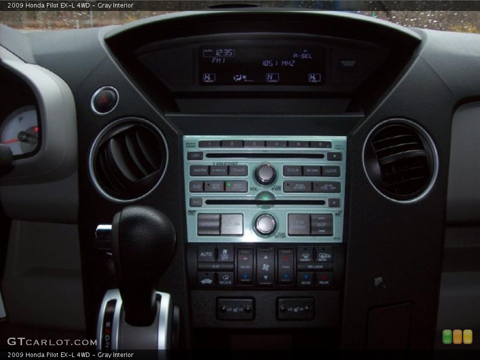 Gray Interior Controls for the 2009 Honda Pilot EX-L 4WD #40011274