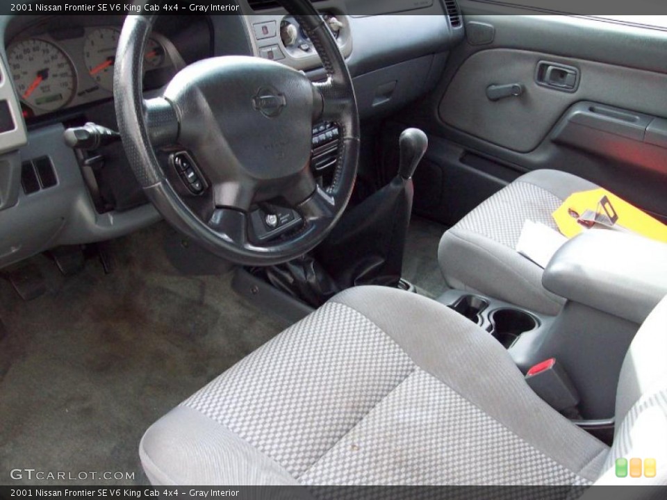 Gray Interior Photo for the 2001 Nissan Frontier SE V6 King Cab 4x4 #40012570