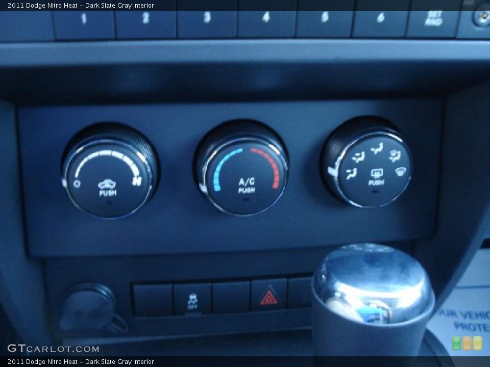 Dark Slate Gray Interior Controls for the 2011 Dodge Nitro Heat #40013114