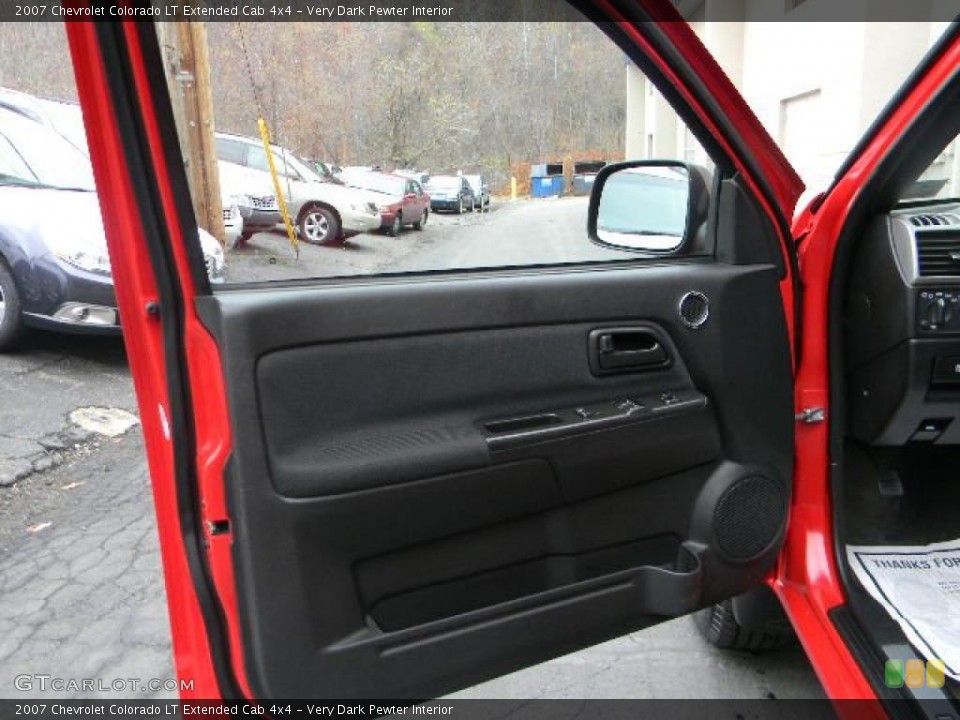 Very Dark Pewter Interior Door Panel for the 2007 Chevrolet Colorado LT Extended Cab 4x4 #40015574