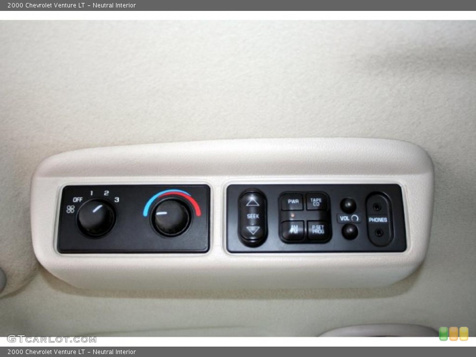 Neutral Interior Controls for the 2000 Chevrolet Venture LT #40024690