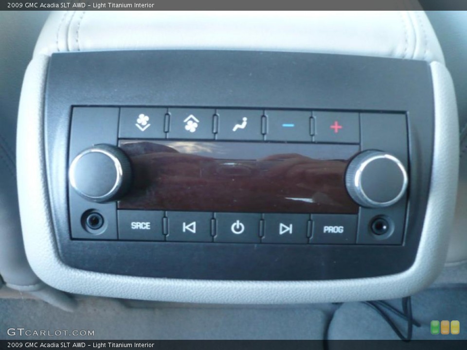 Light Titanium Interior Controls for the 2009 GMC Acadia SLT AWD #40027726