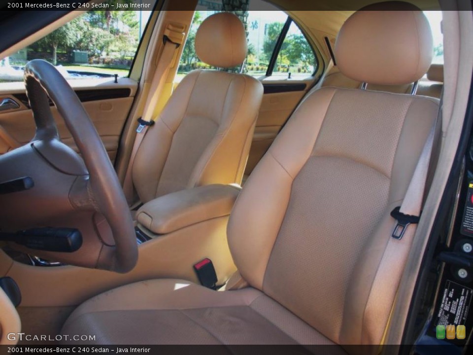 Java Interior Photo for the 2001 Mercedes-Benz C 240 Sedan #40029005