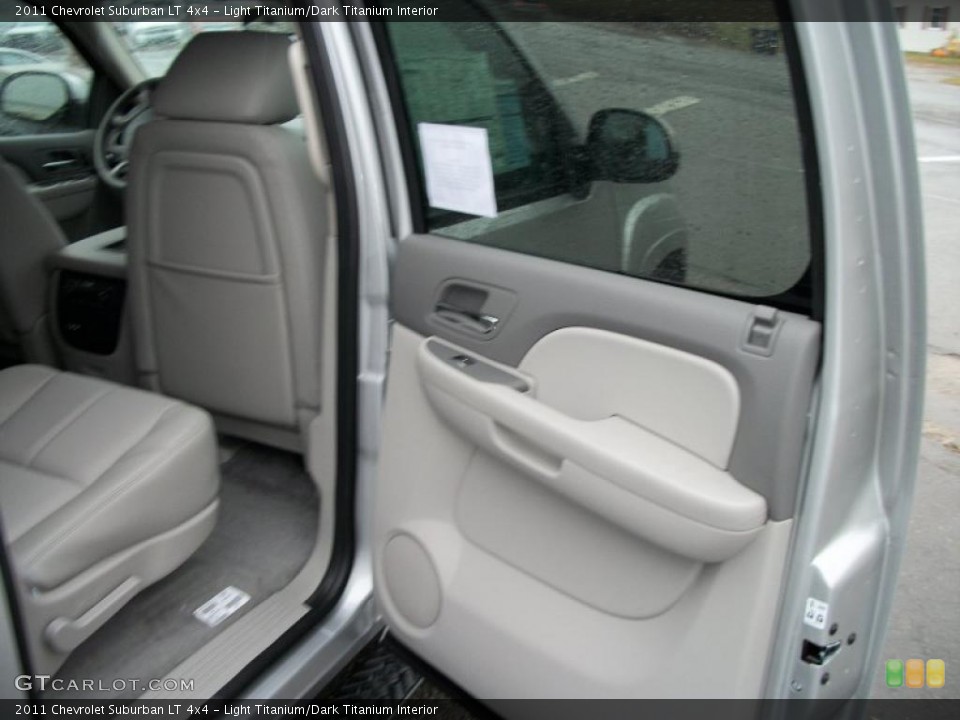 Light Titanium/Dark Titanium Interior Door Panel for the 2011 Chevrolet Suburban LT 4x4 #40033866