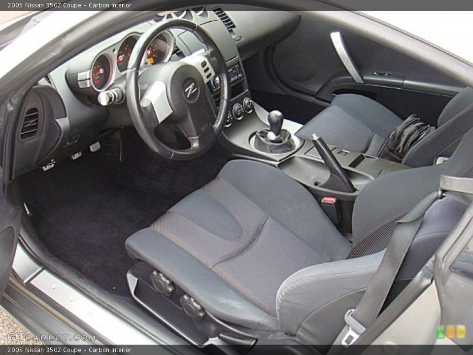 Carbon Interior Photo for the 2005 Nissan 350Z Coupe #40041230