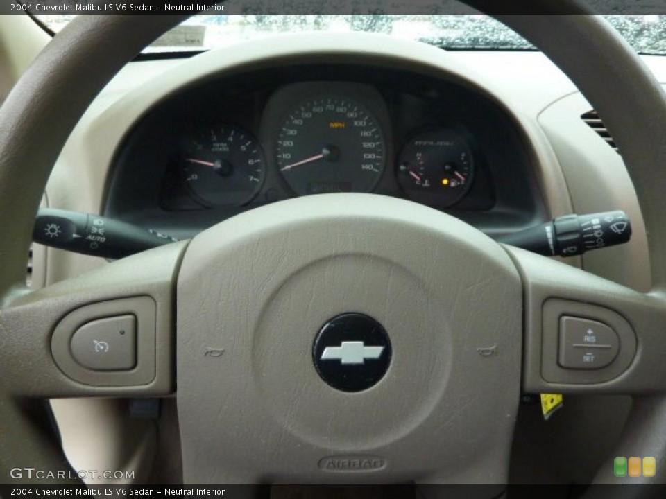 Neutral Interior Controls for the 2004 Chevrolet Malibu LS V6 Sedan #40051308