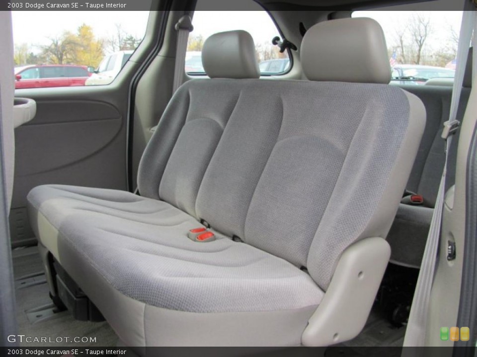 Taupe Interior Photo for the 2003 Dodge Caravan SE #40054405