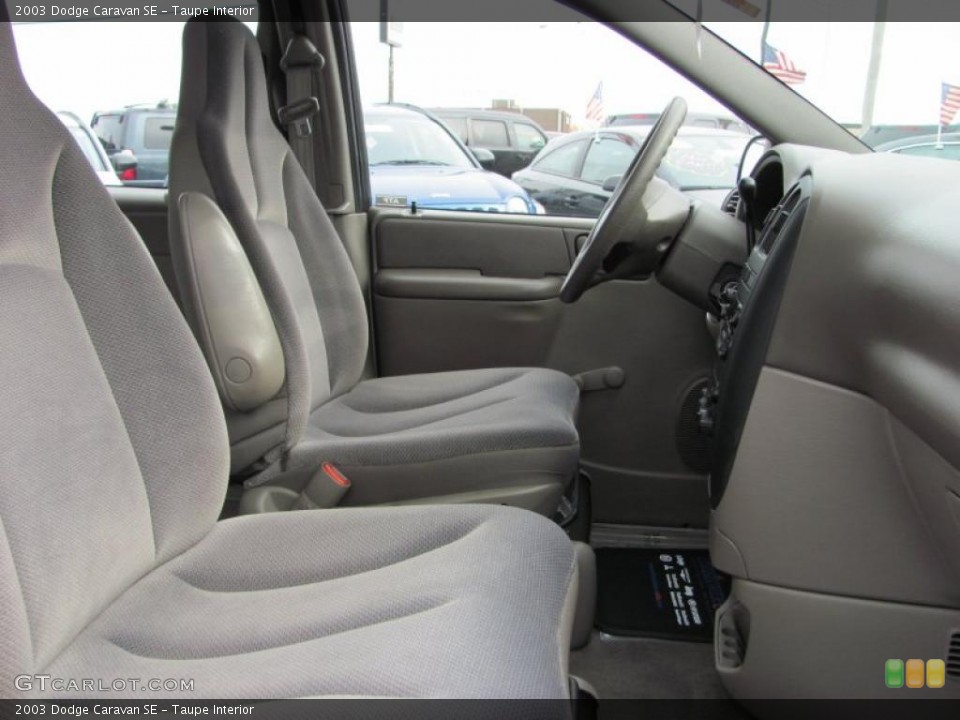 Taupe Interior Photo for the 2003 Dodge Caravan SE #40054437