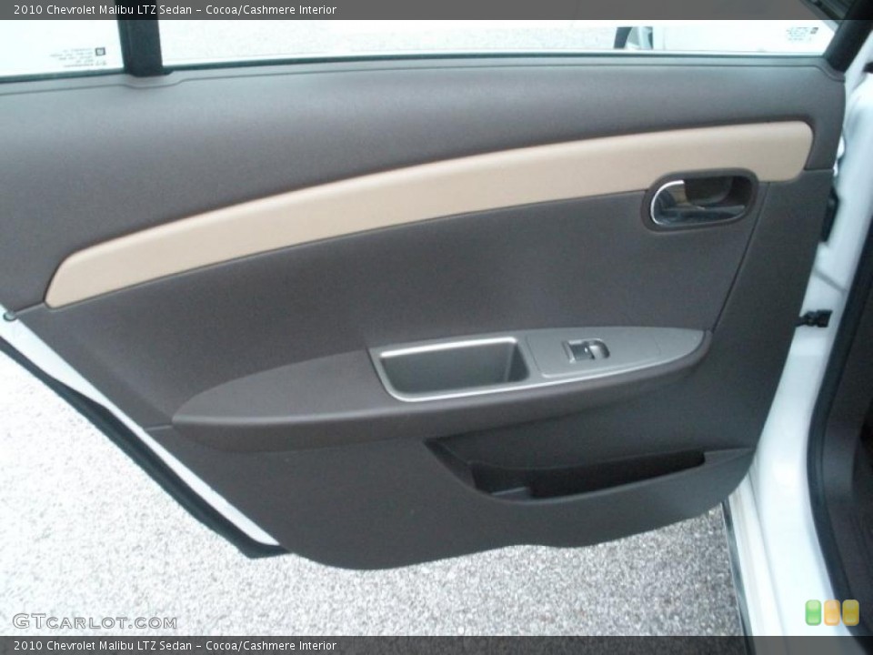 Cocoa/Cashmere Interior Door Panel for the 2010 Chevrolet Malibu LTZ Sedan #40058291