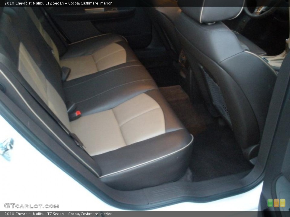Cocoa/Cashmere Interior Photo for the 2010 Chevrolet Malibu LTZ Sedan #40058315