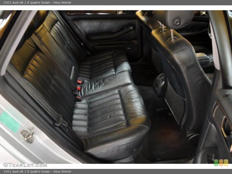 Onyx Interior Photo for the 2001 Audi A6 2.8 quattro Sedan #40062799