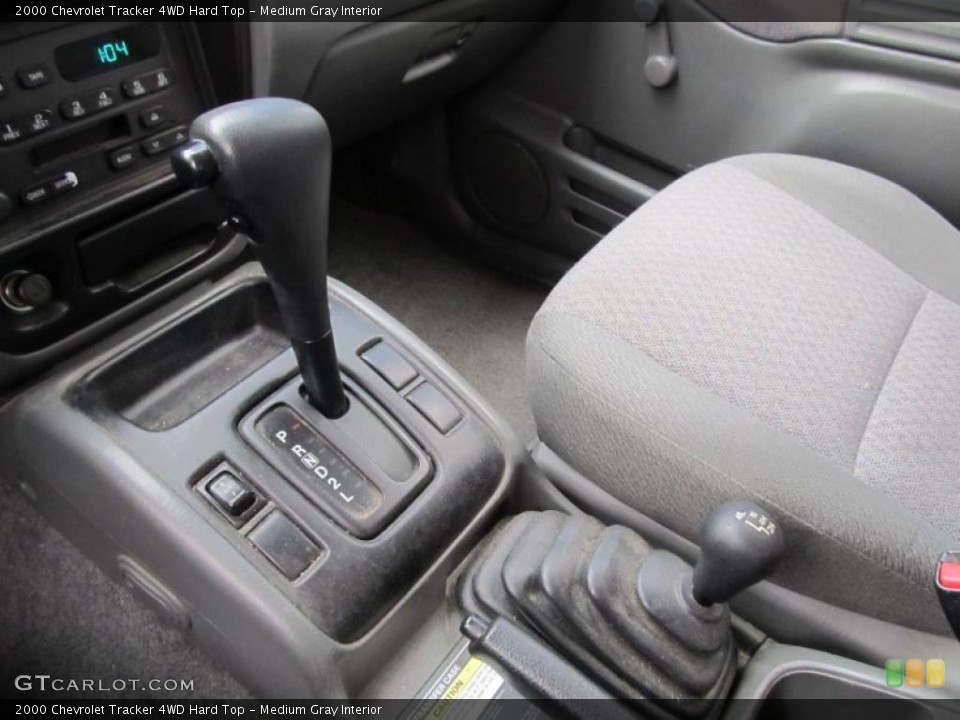 Medium Gray Interior Transmission for the 2000 Chevrolet Tracker 4WD Hard Top #40070183