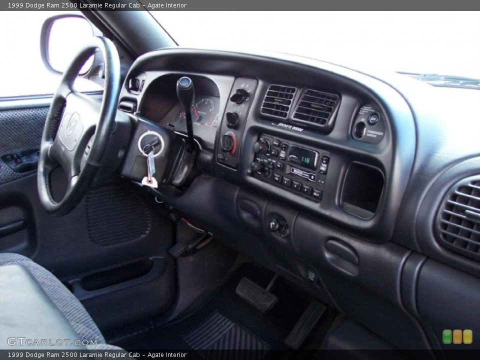 Agate Interior Dashboard for the 1999 Dodge Ram 2500 Laramie Regular Cab #40074627