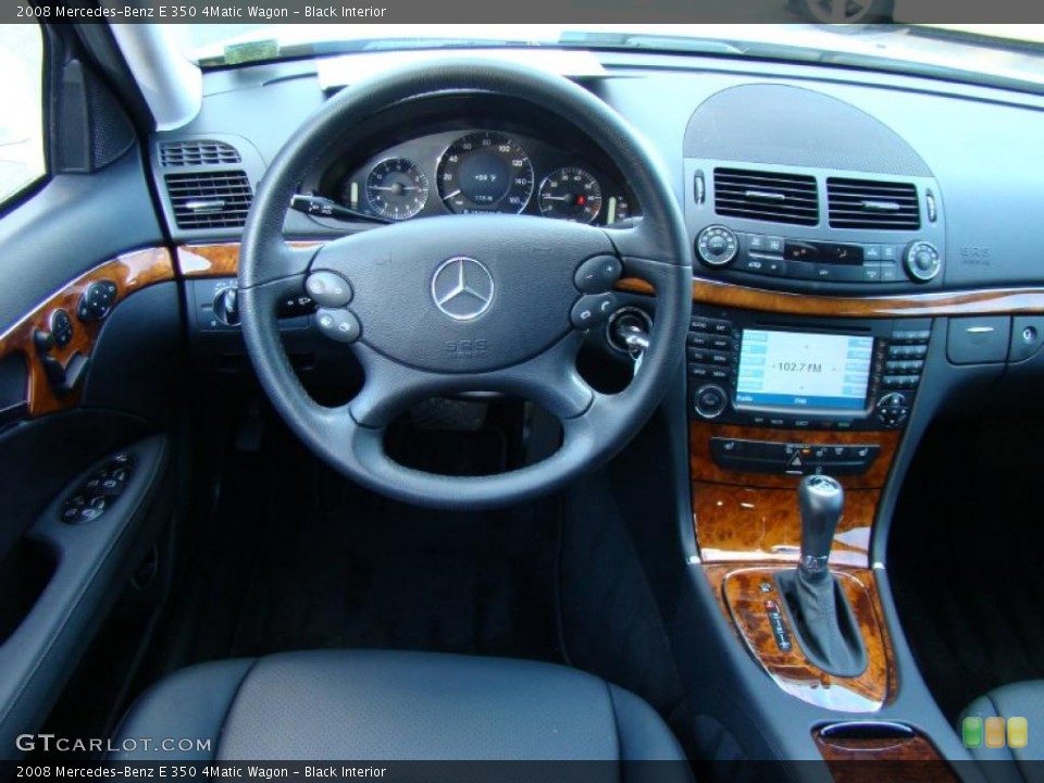 Black Interior Dashboard for the 2008 Mercedes-Benz E 350 4Matic Wagon #40078195