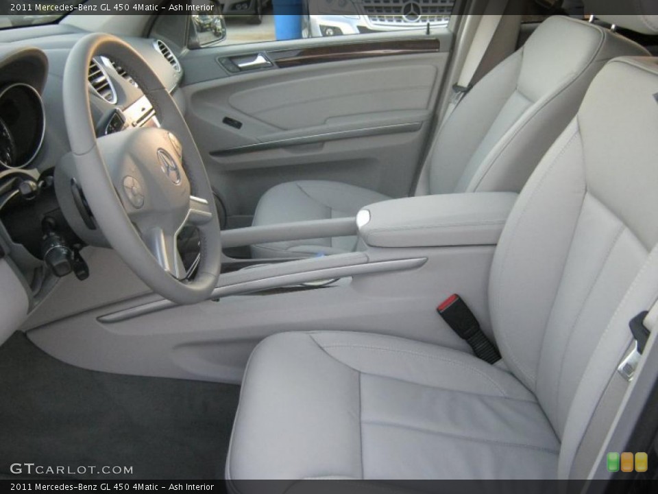 Ash 2011 Mercedes-Benz GL Interiors