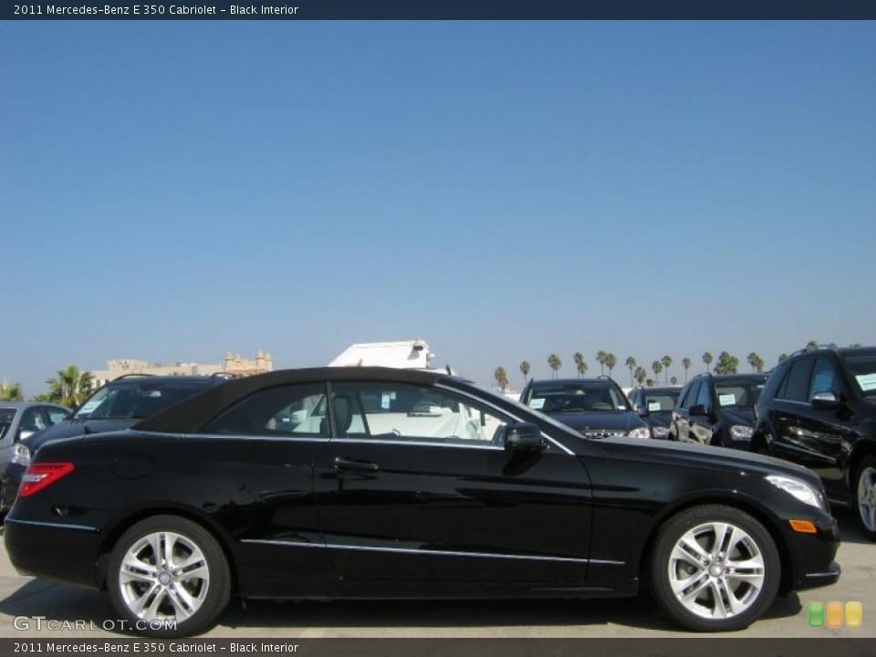 Black Interior Photo for the 2011 Mercedes-Benz E 350 Cabriolet #40079959