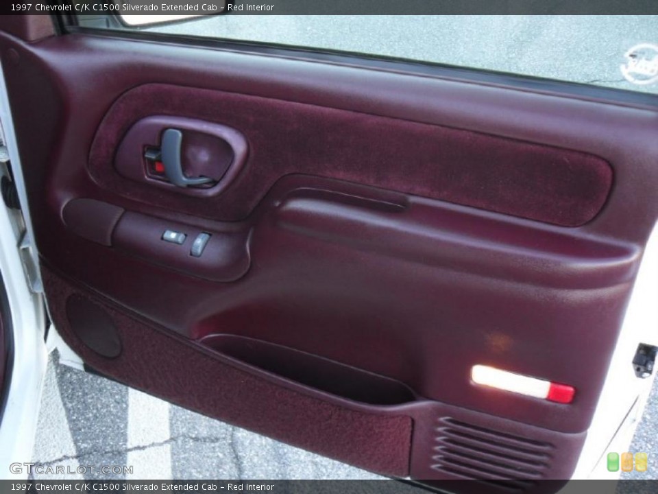 Red Interior Door Panel for the 1997 Chevrolet C/K C1500 Silverado Extended Cab #40080223