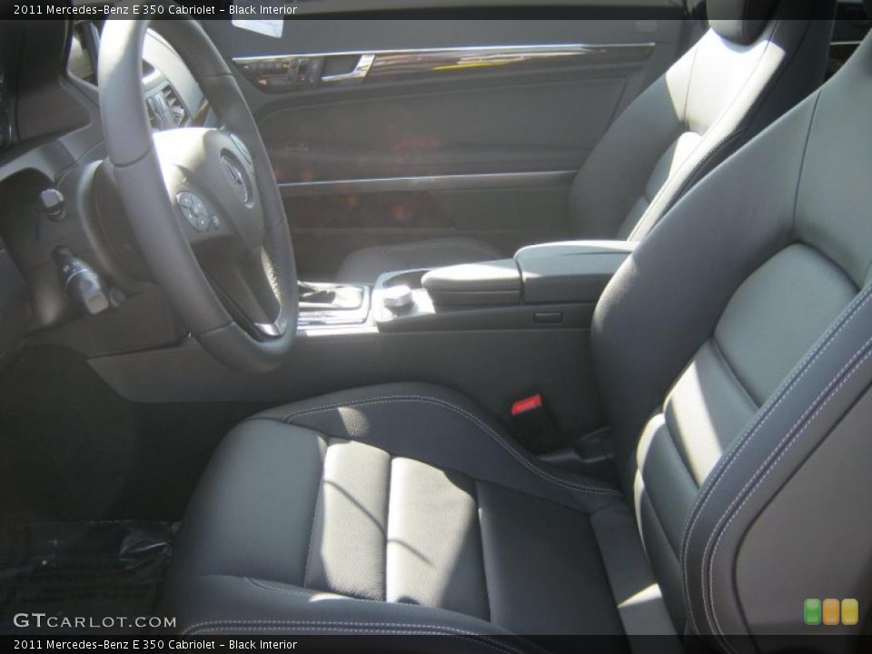 Black Interior Photo for the 2011 Mercedes-Benz E 350 Cabriolet #40081087