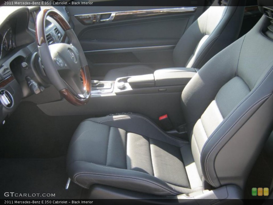 Black Interior Photo for the 2011 Mercedes-Benz E 350 Cabriolet #40081707