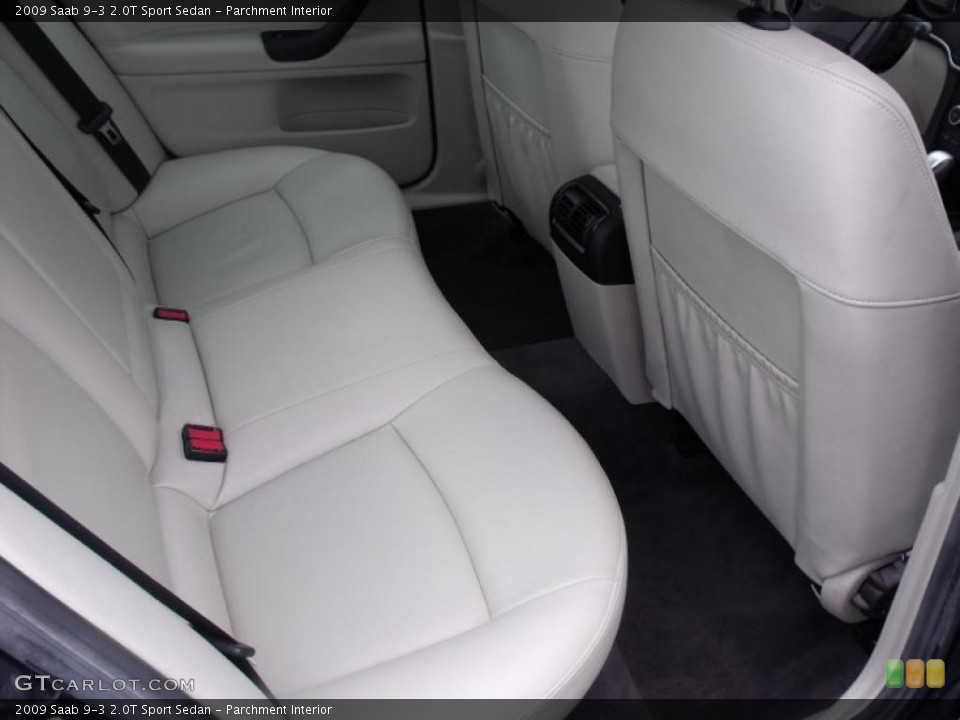 Parchment Interior Photo for the 2009 Saab 9-3 2.0T Sport Sedan #40082543