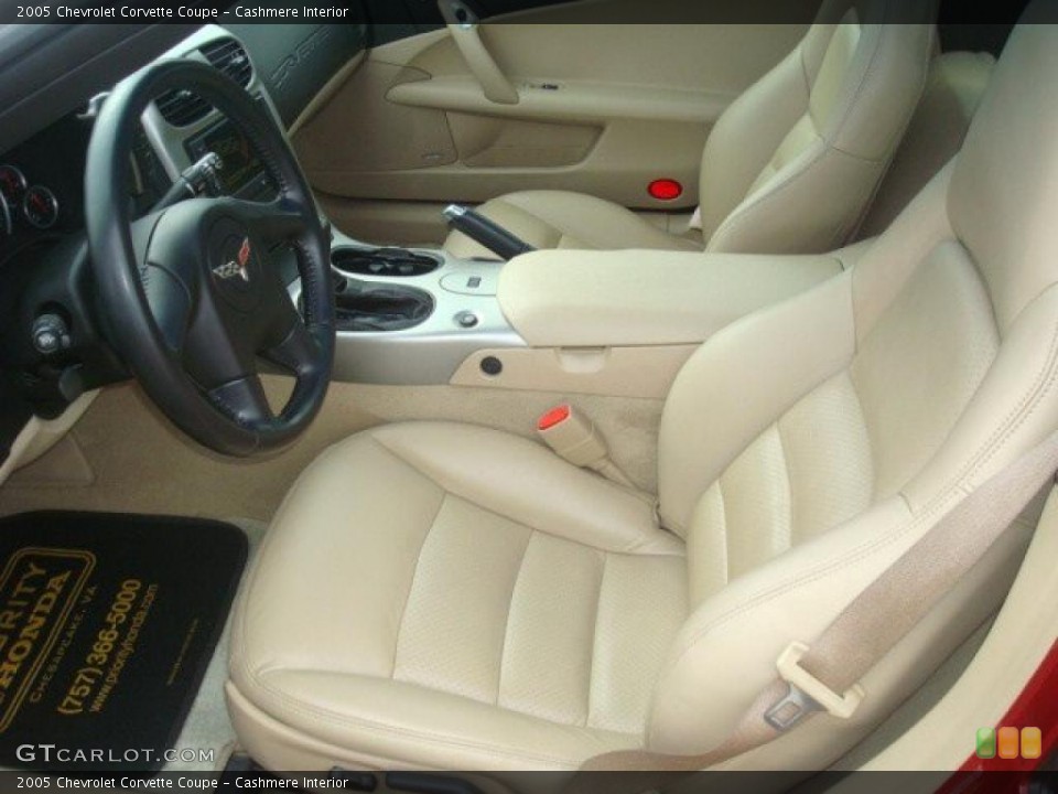 Cashmere Interior Photo for the 2005 Chevrolet Corvette Coupe #40086523