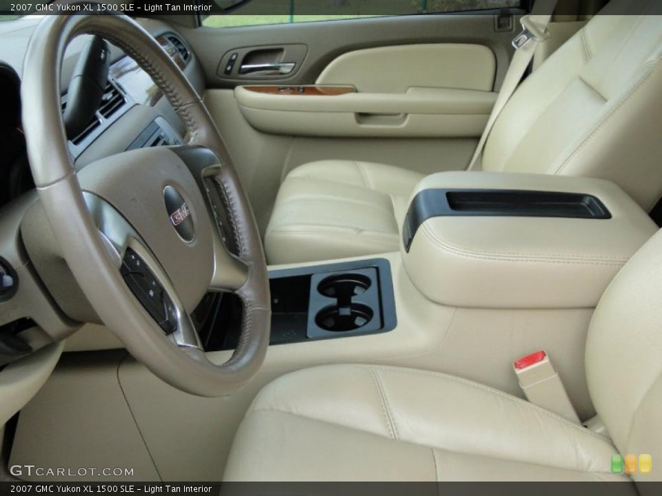 Light Tan Interior Photo for the 2007 GMC Yukon XL 1500 SLE #40088243