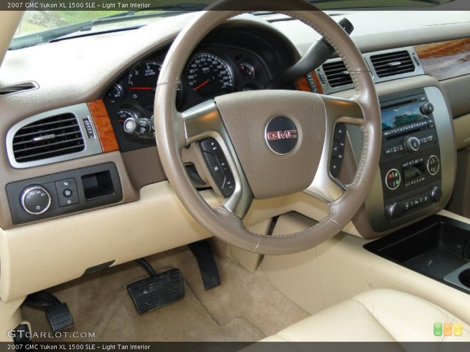 Light Tan Interior Dashboard for the 2007 GMC Yukon XL 1500 SLE #40088259