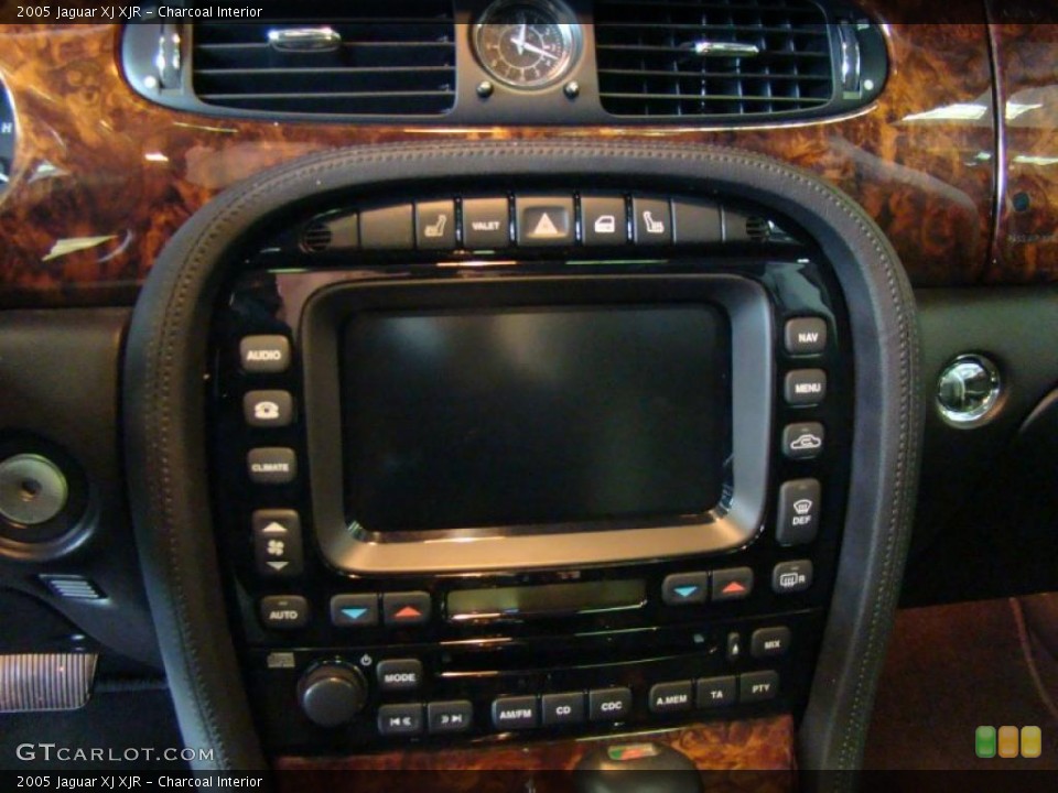 Charcoal Interior Controls for the 2005 Jaguar XJ XJR #40107703
