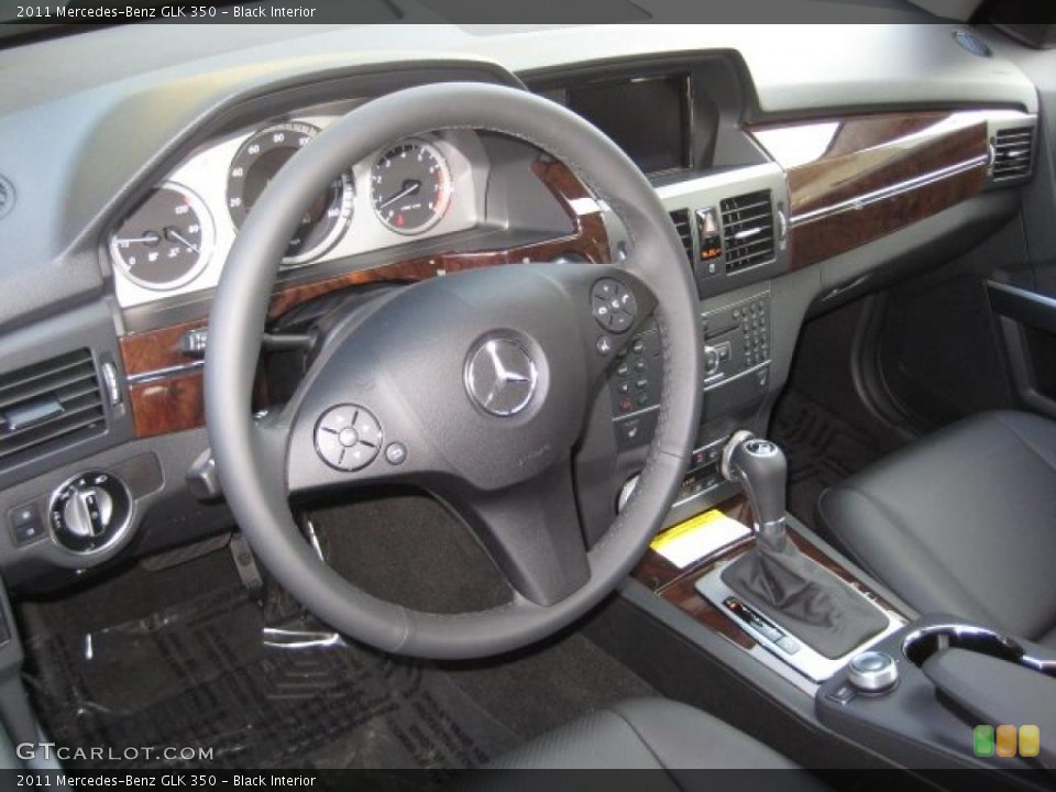 Black 2011 Mercedes-Benz GLK Interiors