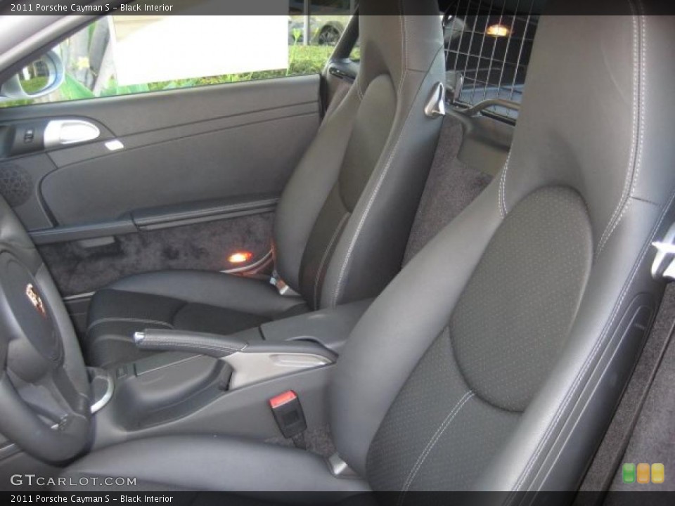 Black Interior Photo for the 2011 Porsche Cayman S #40120507