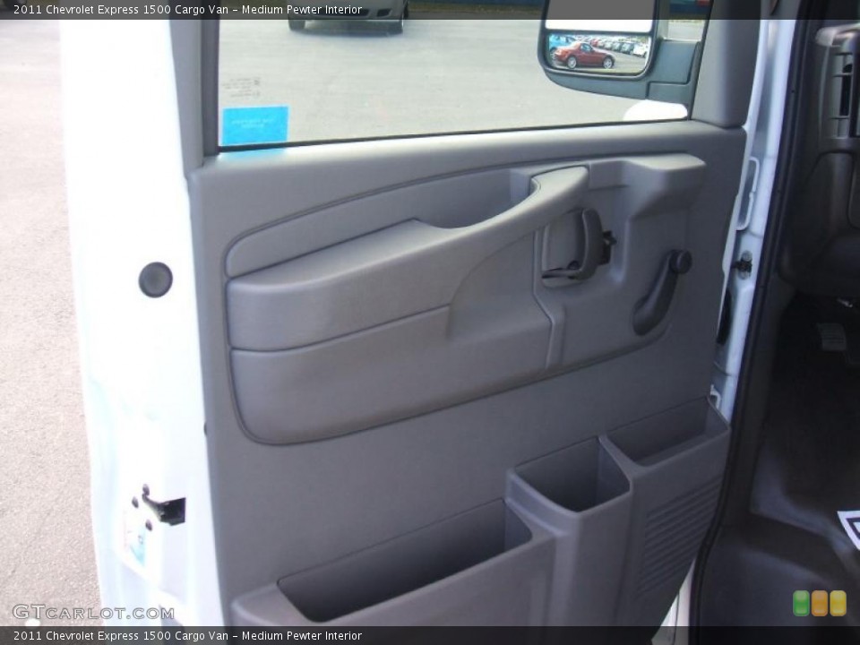 Medium Pewter Interior Door Panel for the 2011 Chevrolet Express 1500 Cargo Van #40125632