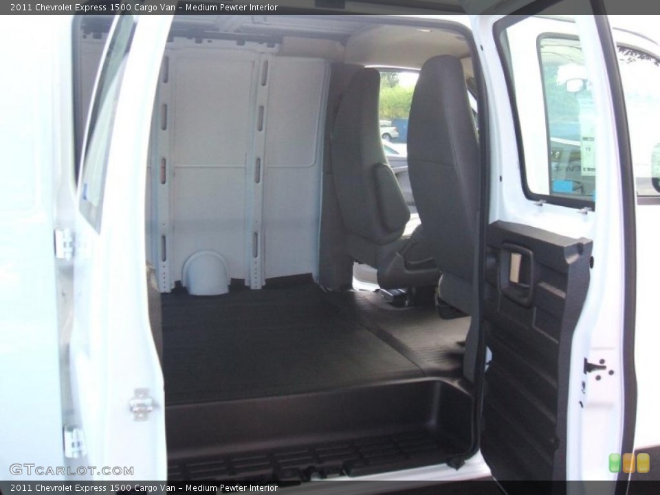 Medium Pewter Interior Photo for the 2011 Chevrolet Express 1500 Cargo Van #40125704